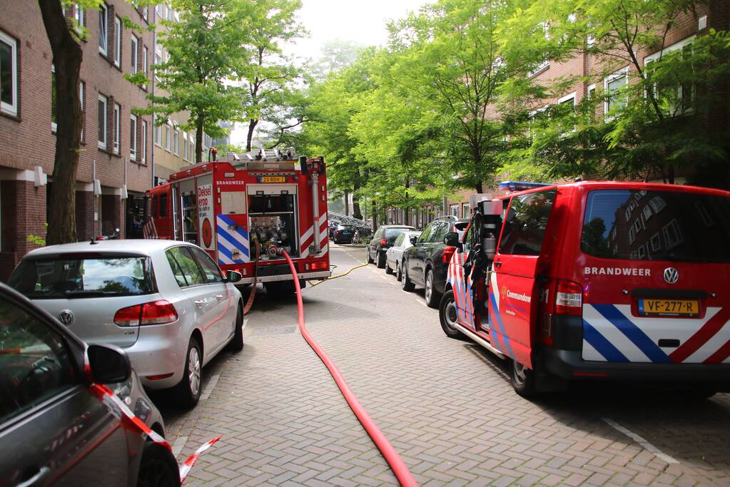Veel rook bij brand in appartement