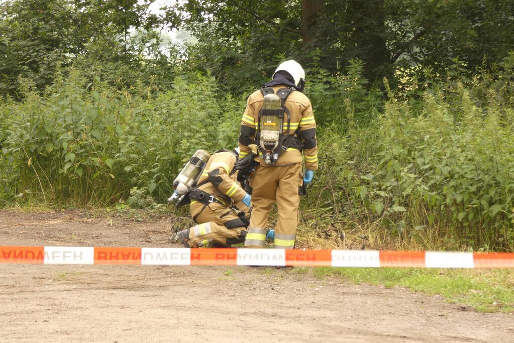 Brandweer doet onderzoek naar dumping in recreatiegebied