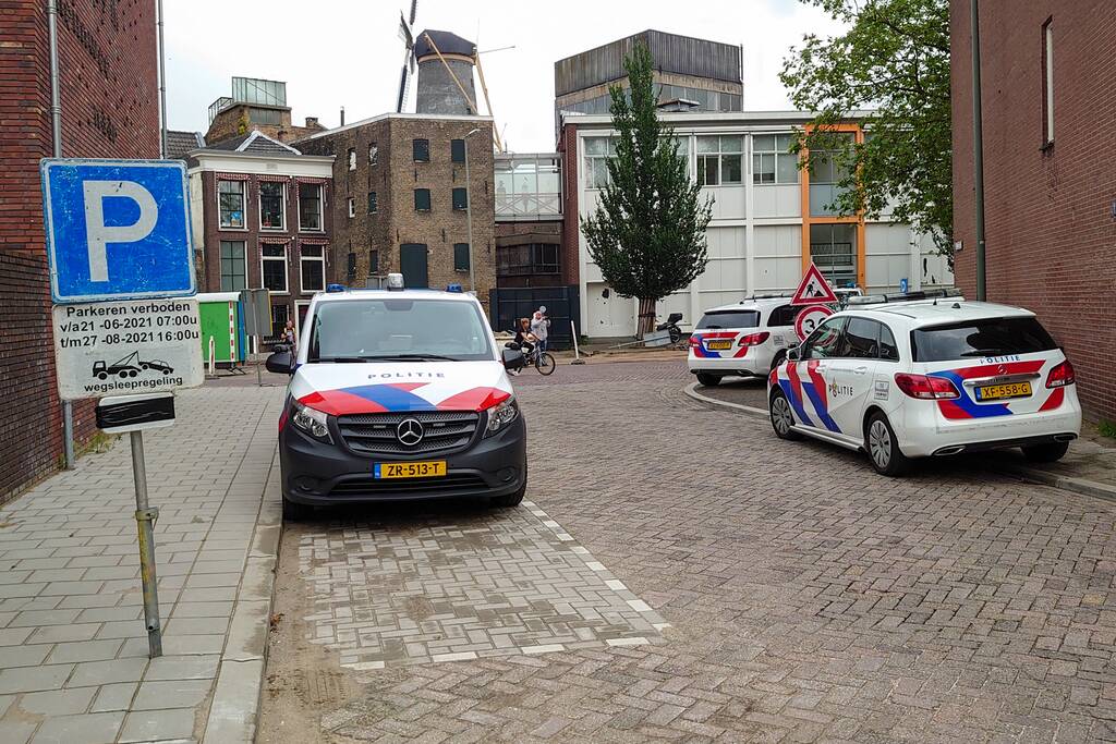 Man gewond bij steekincident in woning