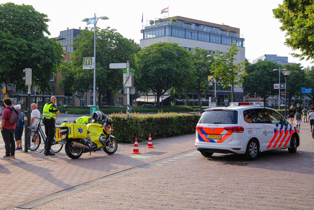 E-biker gaat onderuit en raakt gewond