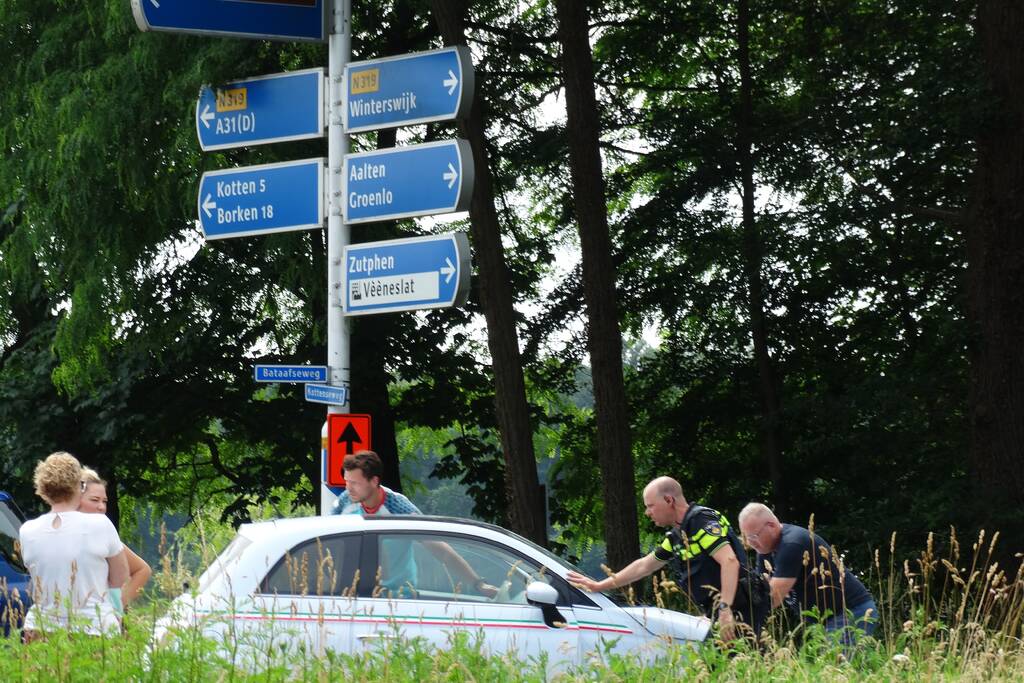 Flinke schade bij aanrijding op kruising