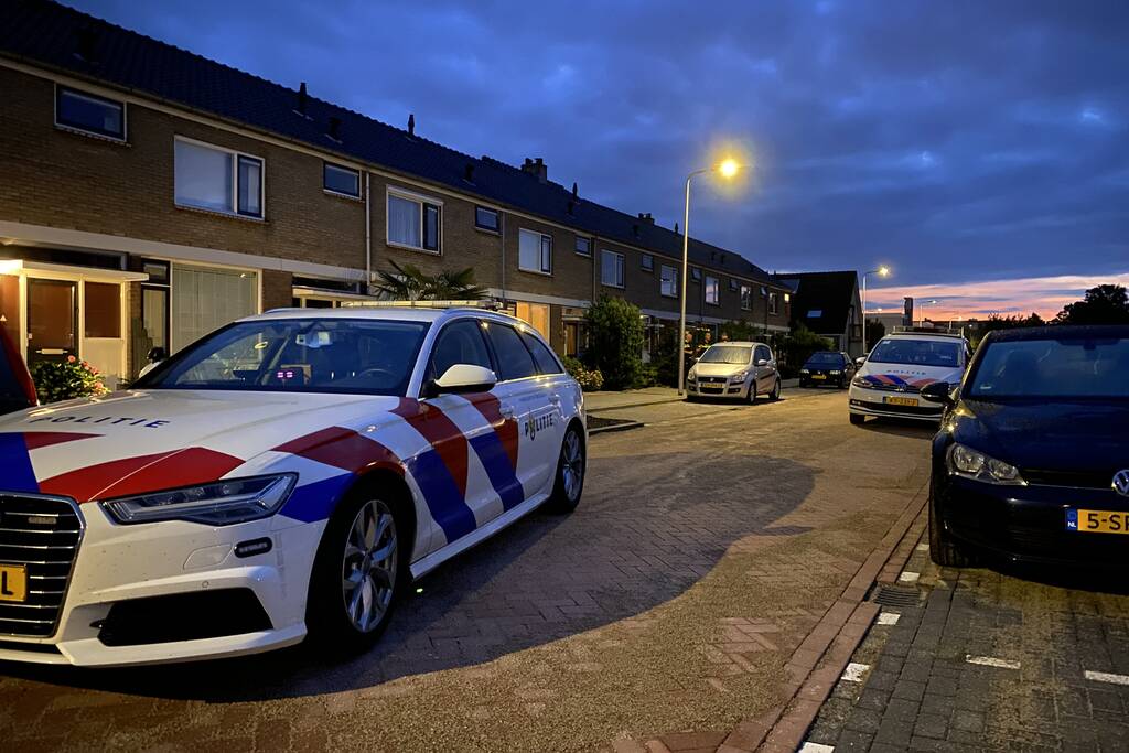 Gewonde na mogelijk steekpartij in woning