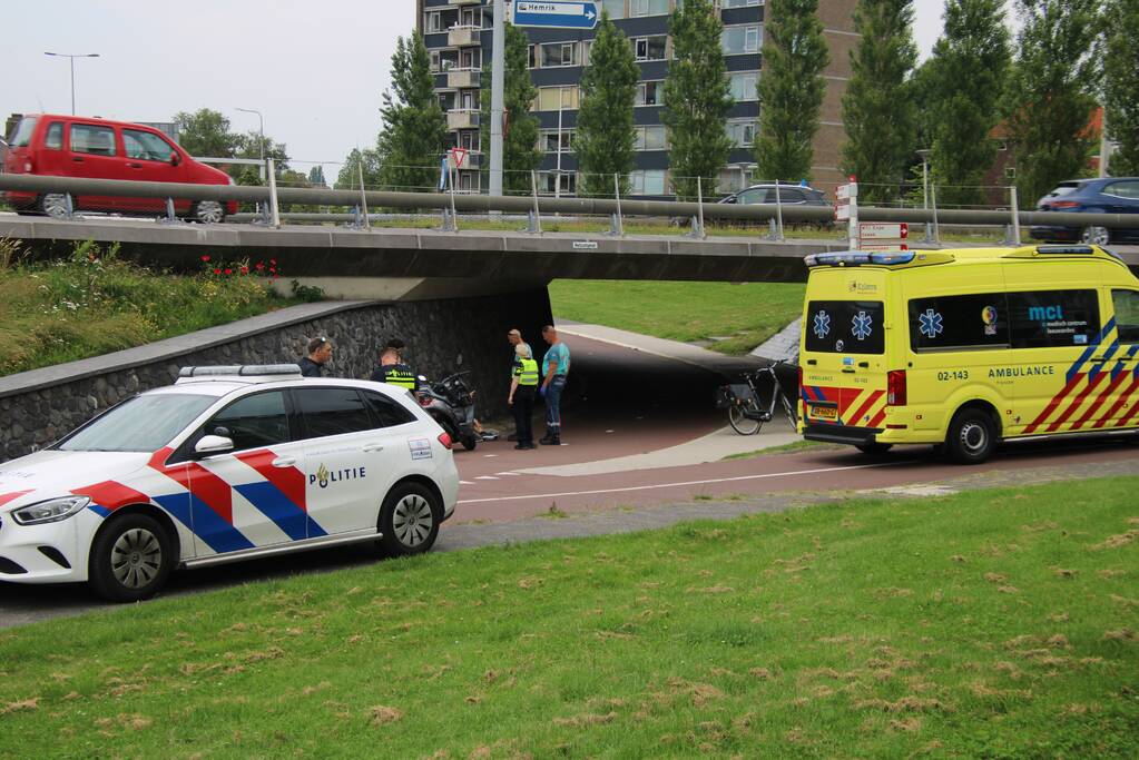 Fietser gewond bij botsing in fietstunnel