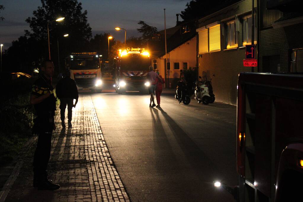 Brand in spouwmuur na wegbranden wespennest