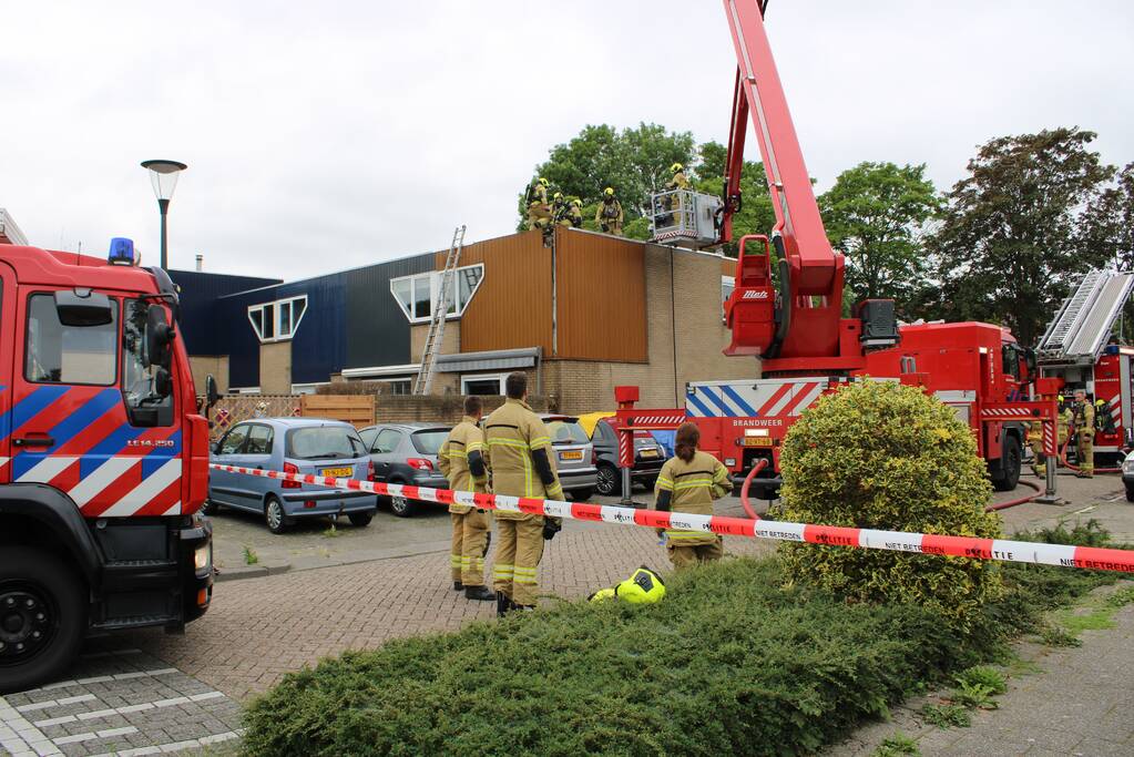 Brand op dak van woning door werkzaamheden