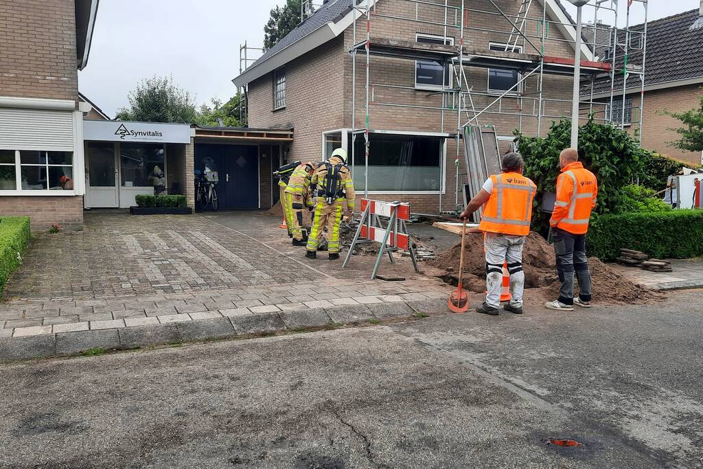 Gasleiding geraakt bij graafwerkzaamheden