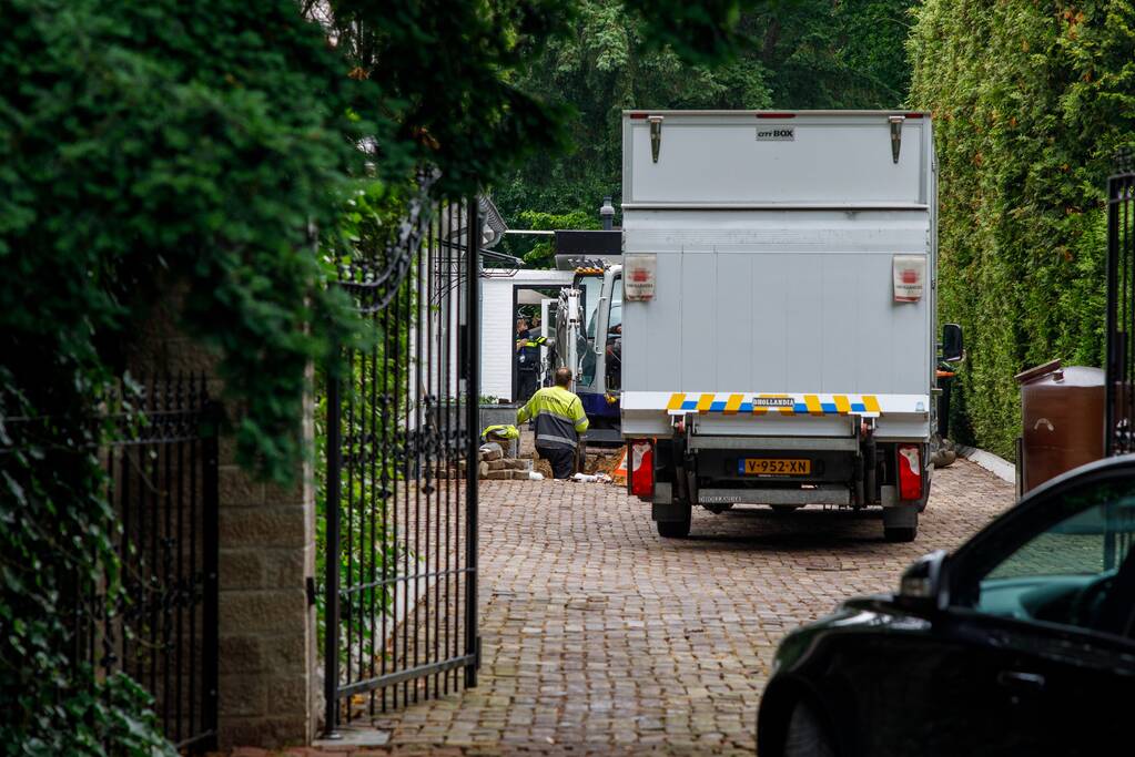 Aanhouding bij aantreffen hennepkwekerij in villa