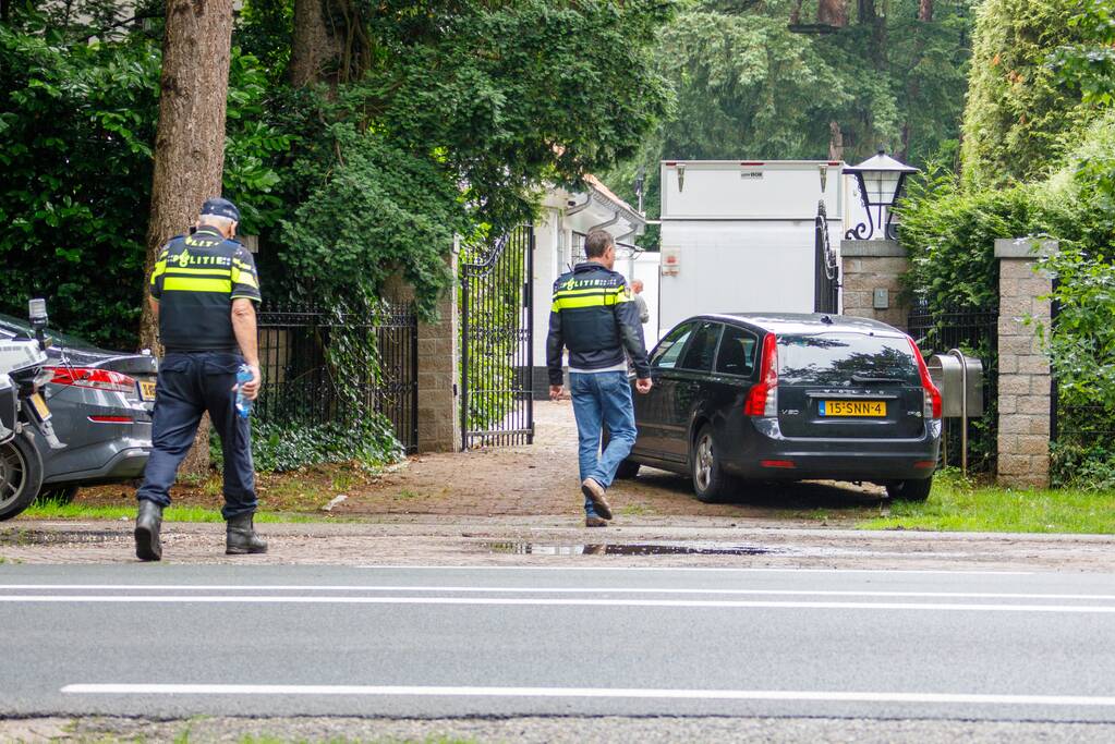 Aanhouding bij aantreffen hennepkwekerij in villa