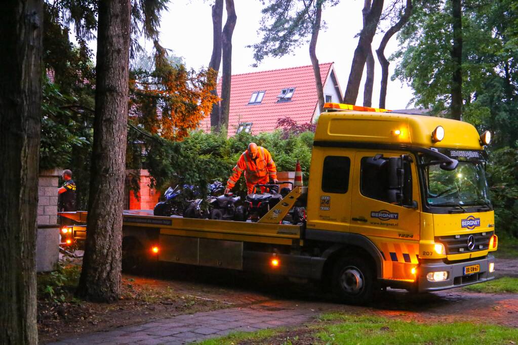 Aanhouding bij aantreffen hennepkwekerij in villa