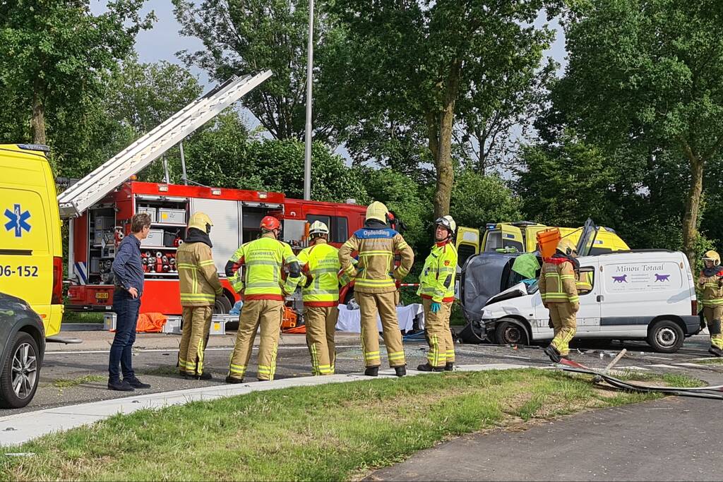Ernstig ongeval op rotonde