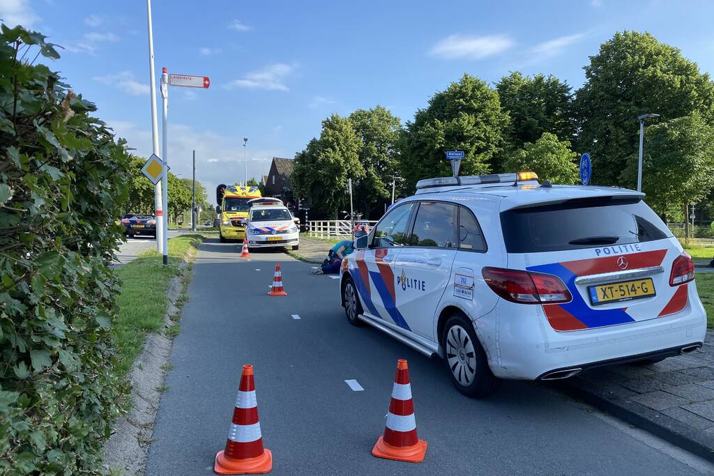 Fietsster gewond door botsing met maaltijdbezorger