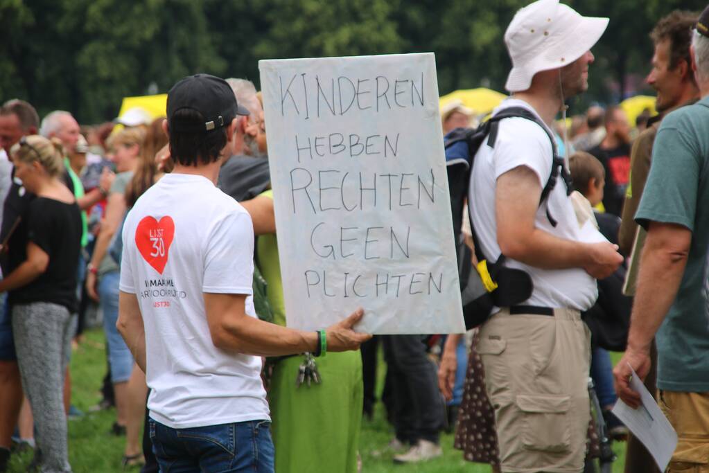Demonstratie tegen vaccineren van kinderen
