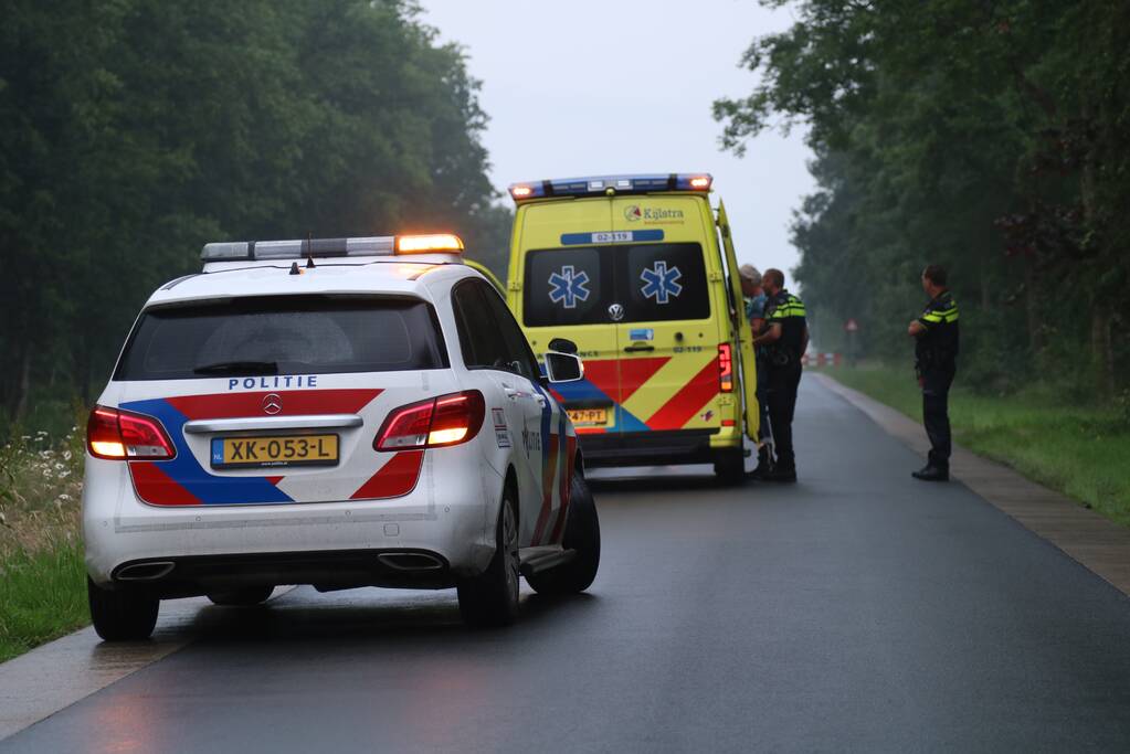 Persoon gewond na te water raken met scooter
