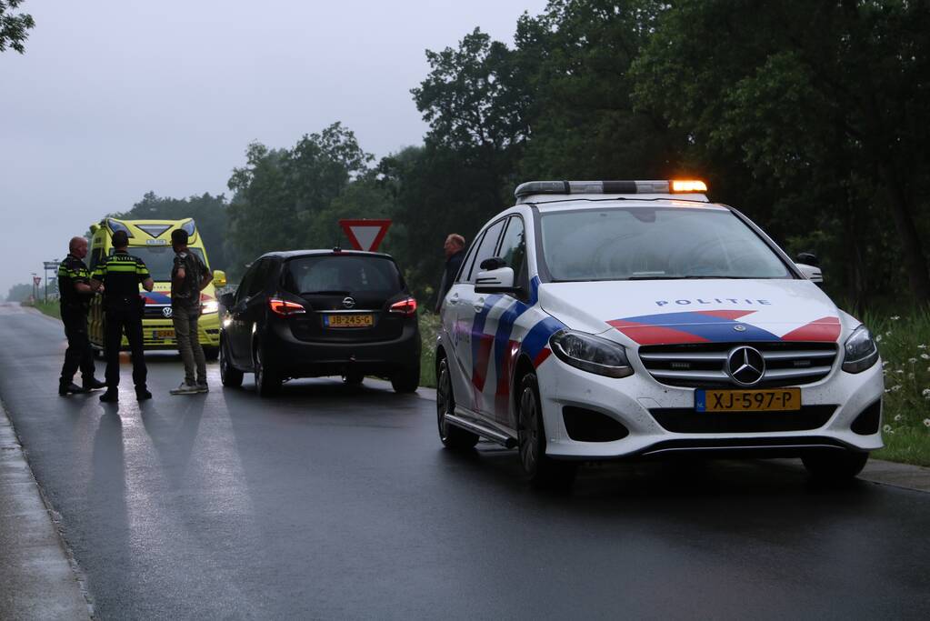 Persoon gewond na te water raken met scooter