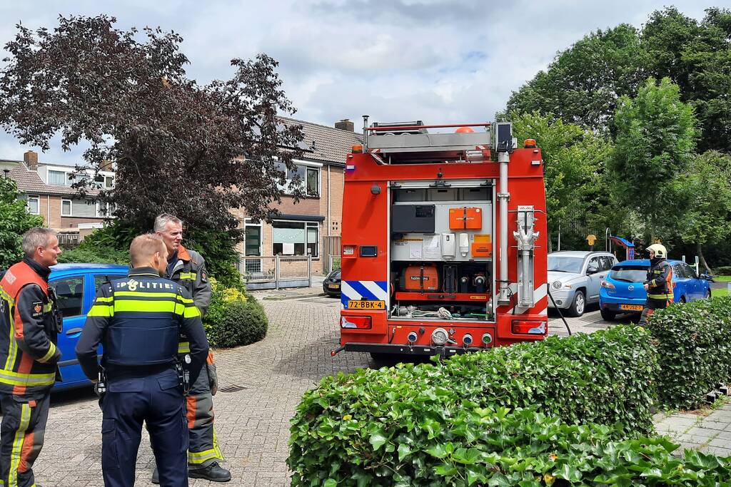 Brandweer doet onderzoek naar mogelijke brand