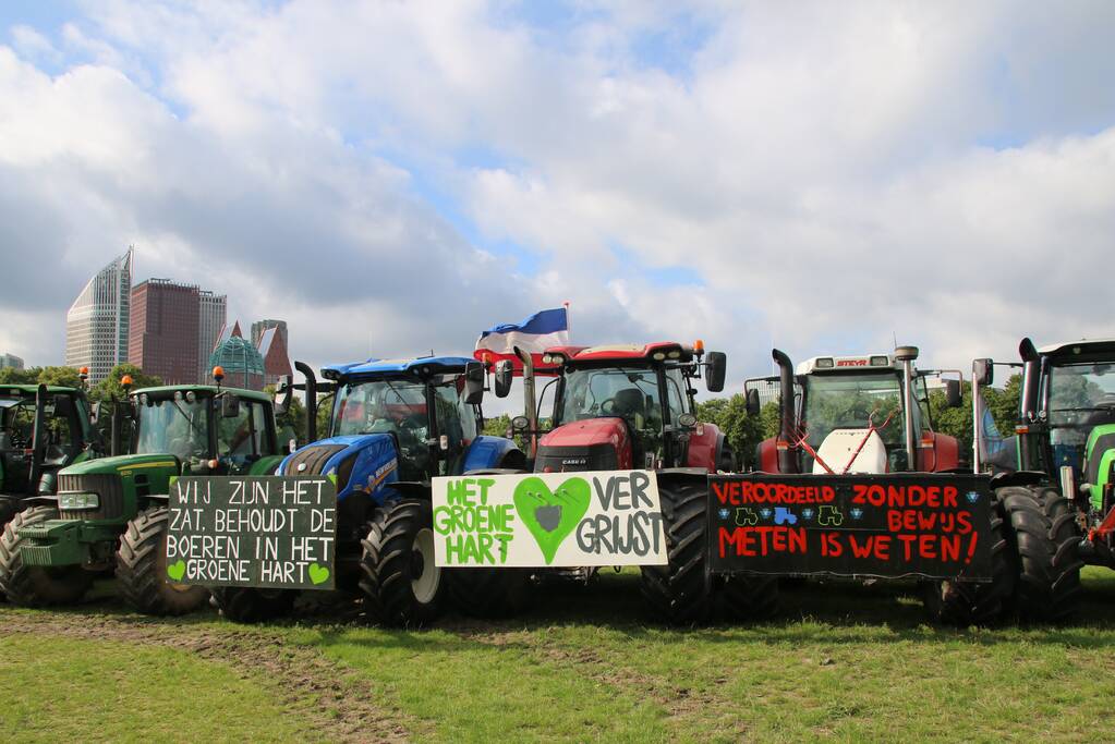 Eerste boeren arriveren op demonstratieterrein