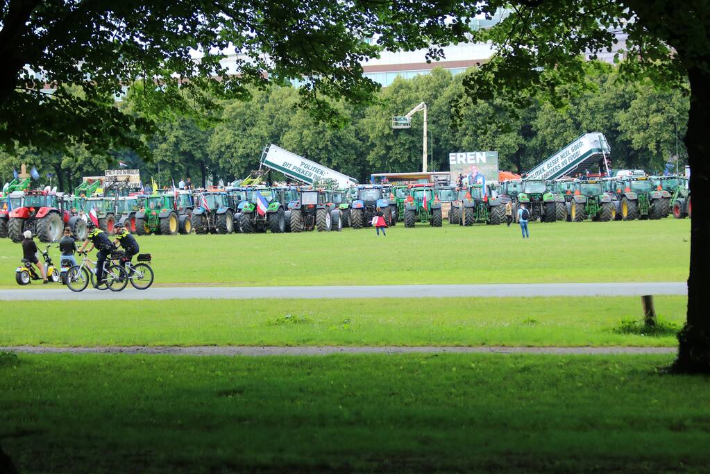 Eerste boeren arriveren op demonstratieterrein