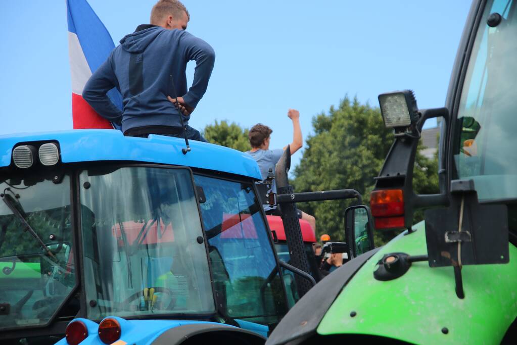 Eerste boeren arriveren op demonstratieterrein