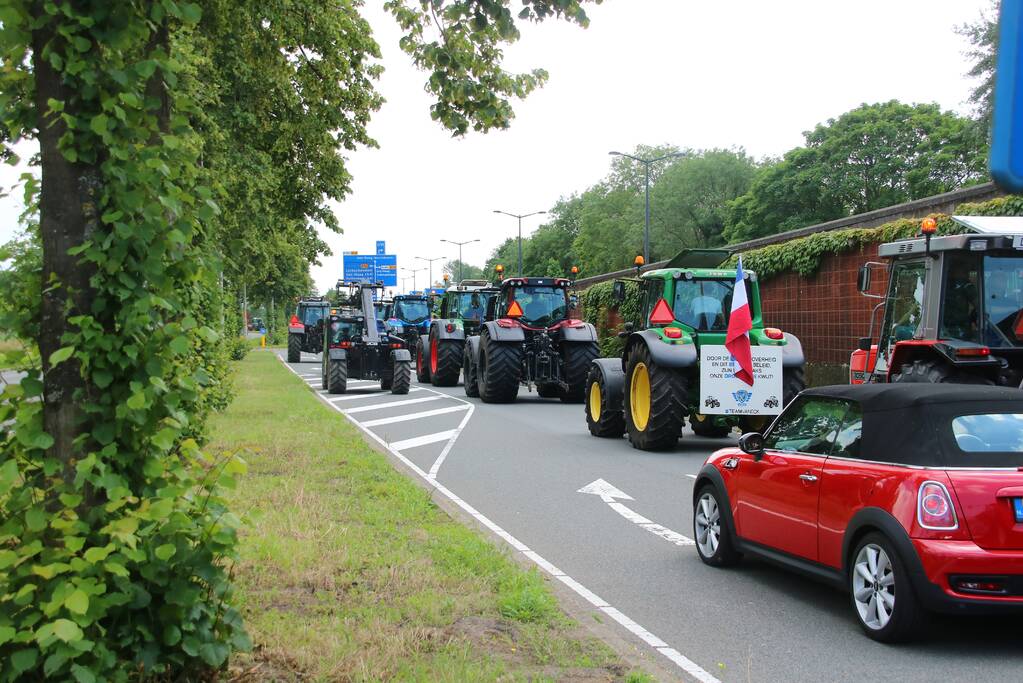 Eerste boeren arriveren op demonstratieterrein