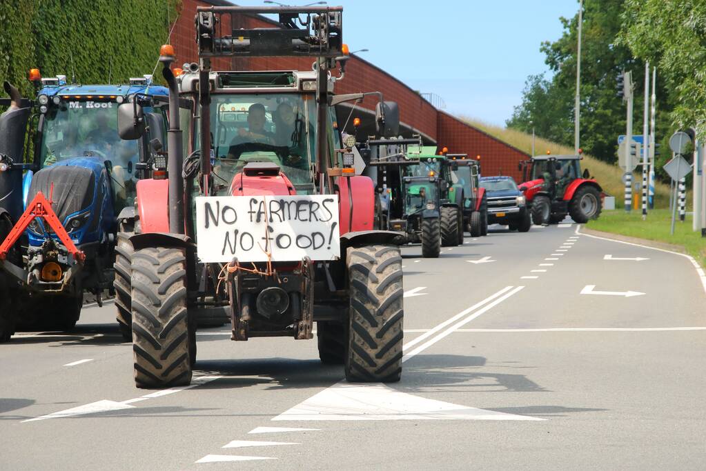 Eerste boeren arriveren op demonstratieterrein