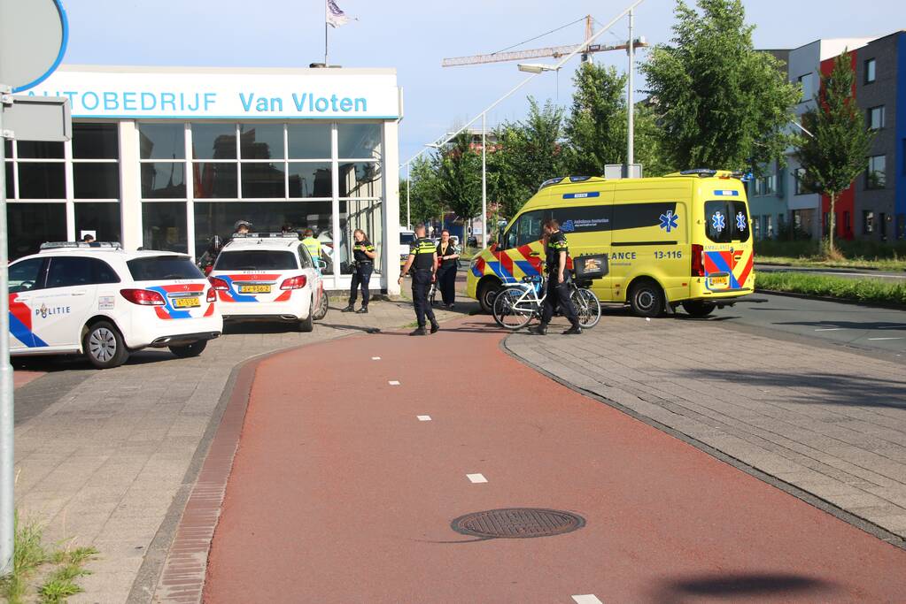 Fietser gewond bij botsing met scooter