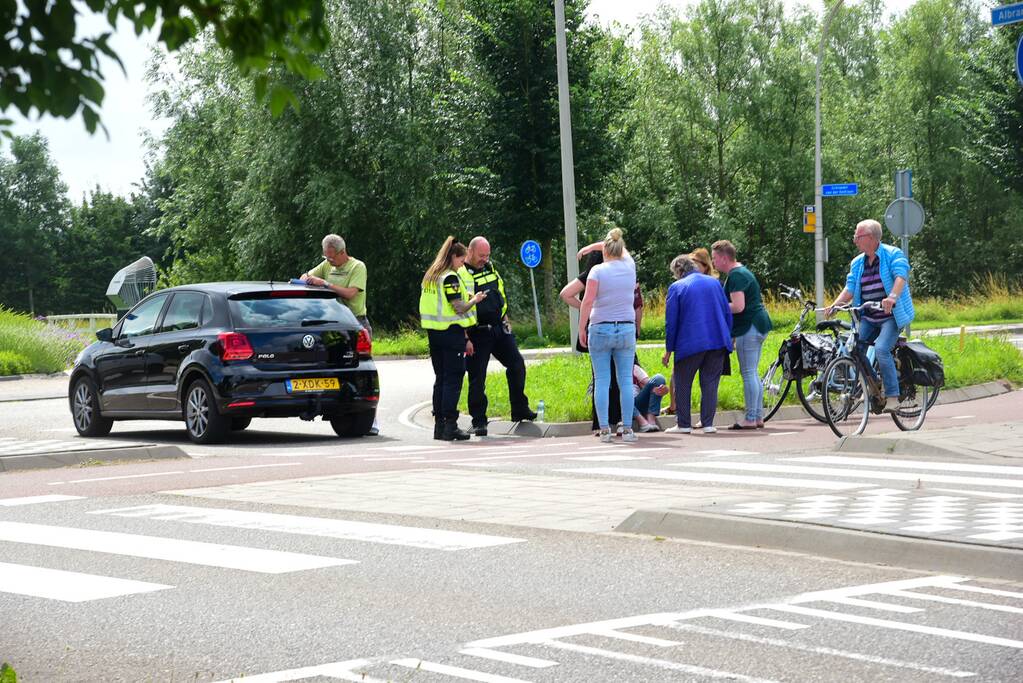 fietsster aangereden door auto