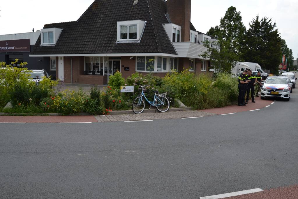 Fietser gewond bij botsing met auto