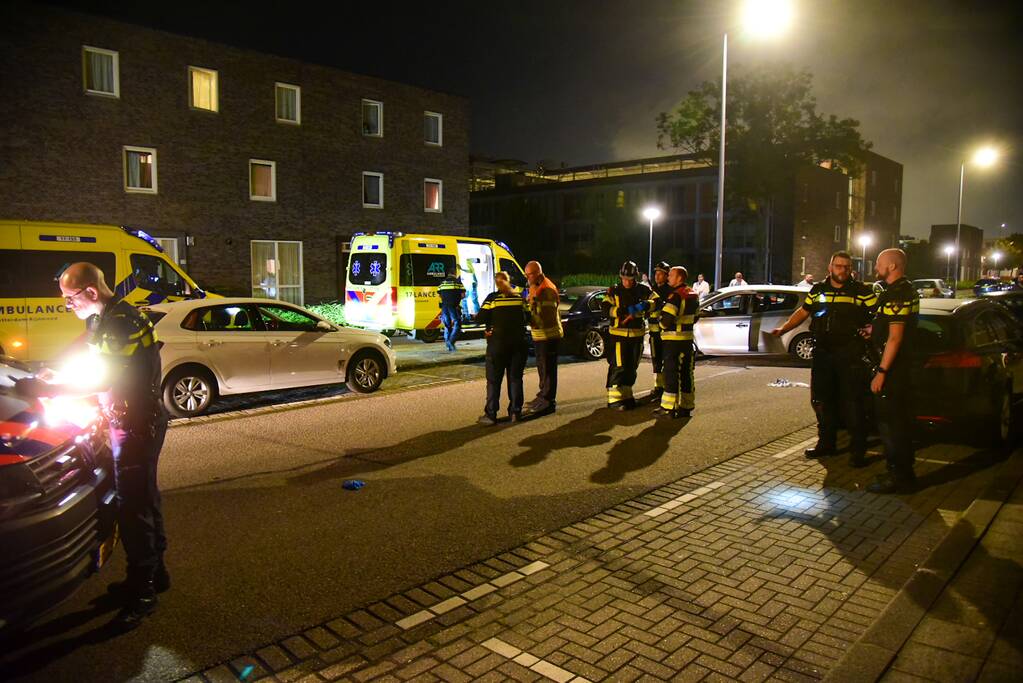 Man zwaargewond bij auto ongeluk