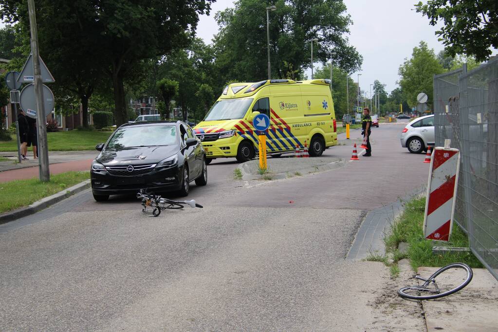 Wielrenner gewond bij ongeval met personenauto