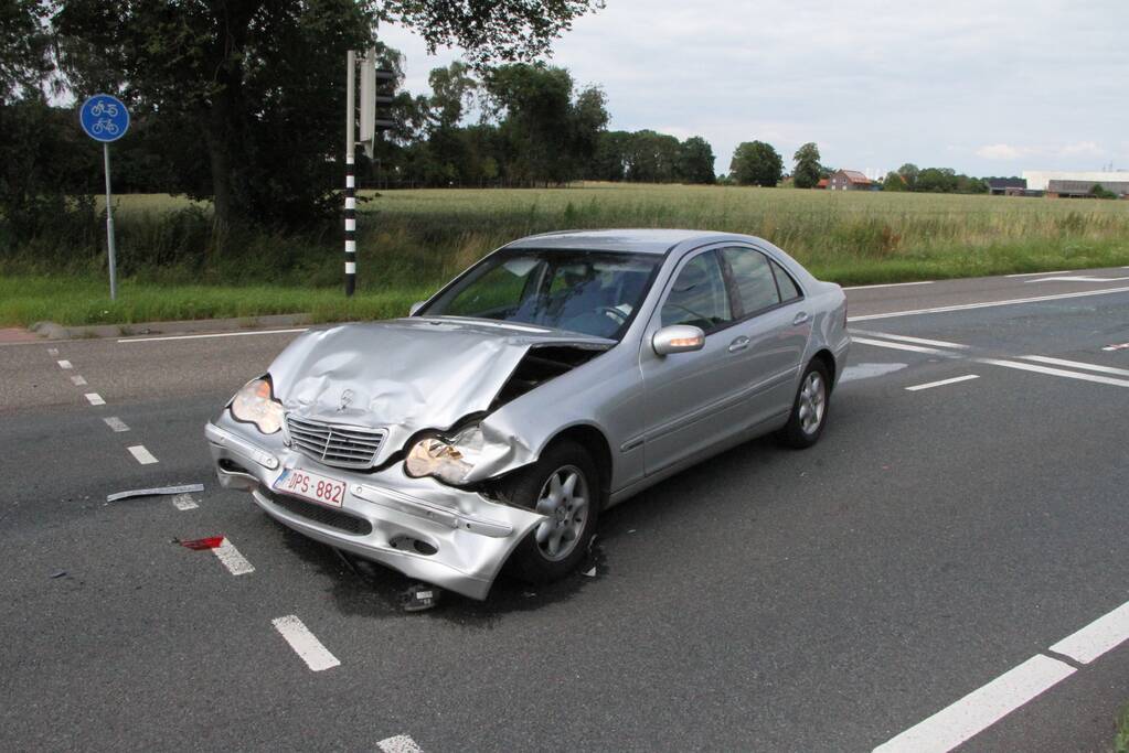 Forse schade bij kop-staart aanrijding