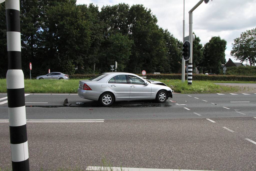 Forse schade bij kop-staart aanrijding
