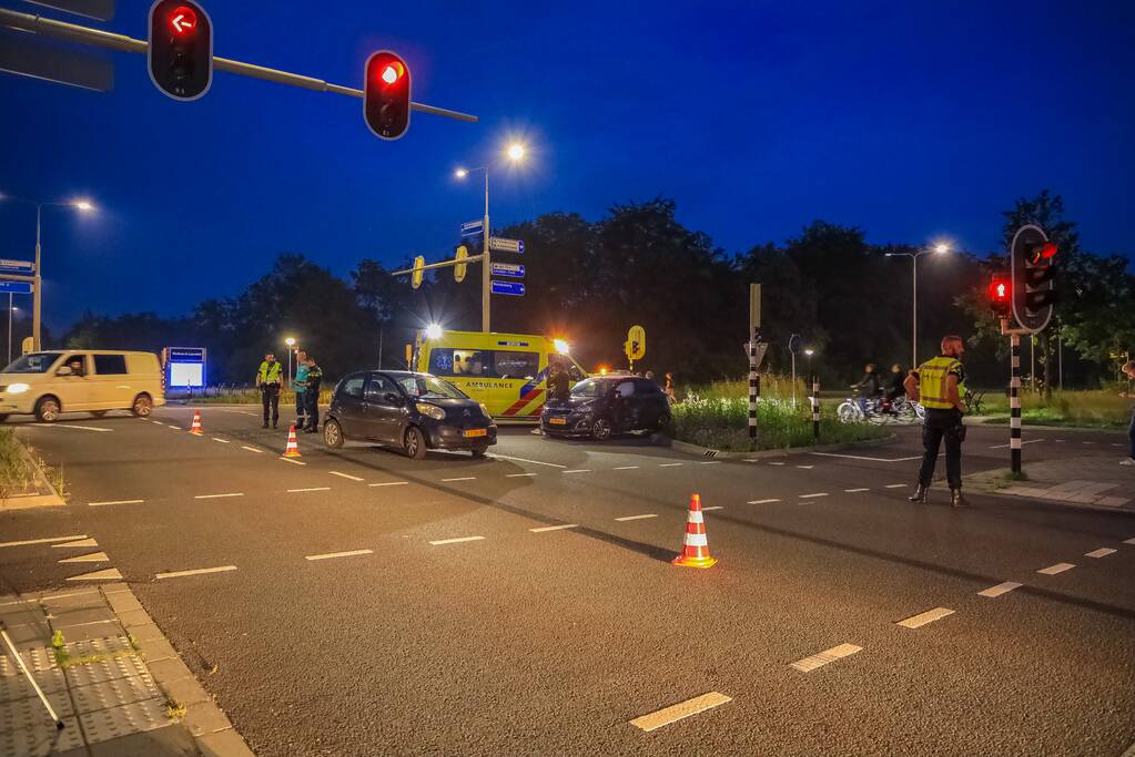 Ongeval tussen twee personenauto's