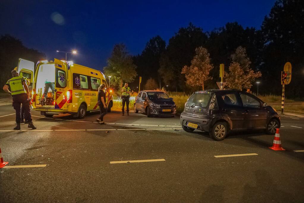 Ongeval tussen twee personenauto's