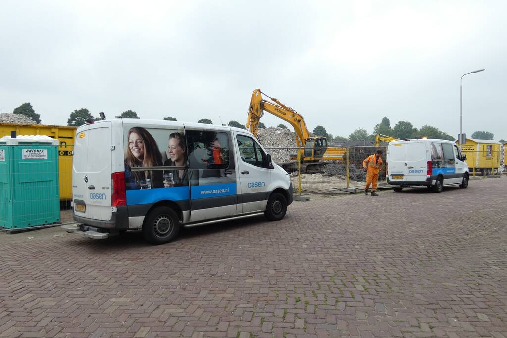 Waterleiding geraakt bij sloopwerkzaamheden bouwterrein