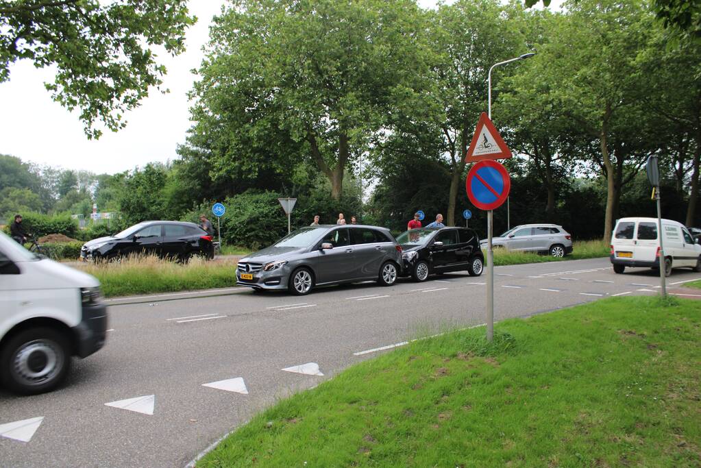 Automobilist botst vol op zijn voorganger