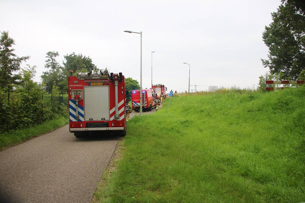 Brand in machinekamer van binnenvaartschip