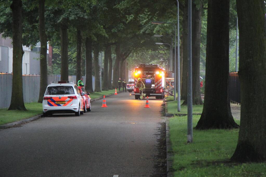 Zeer grote brand in bedrijfspand