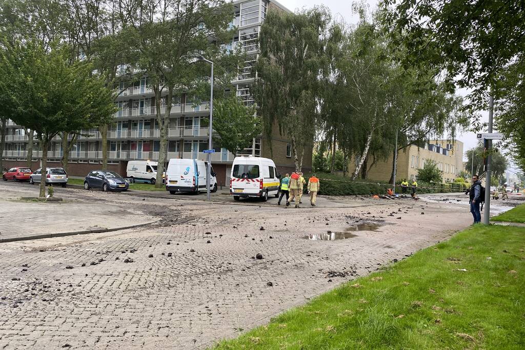 Waterlekkage zorgt voor problemen in Rotterdam-Prinsenland