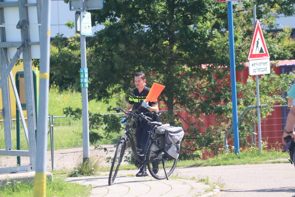 Fietsster loopt ernstig hoofdletsel op bij botsing