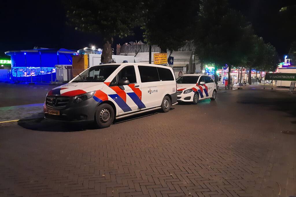 Persoon bewusteloos op kermisterrein