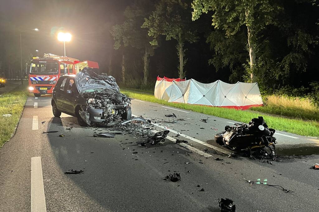 Motorrijder overleden bij zeer ernstig ongeval