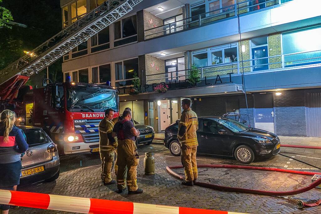 Middel brand op derde etage flatgebouw