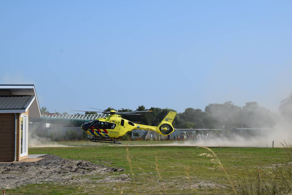 Traumahelikopter landt voor medisch incident op Camping De Duinhoeve