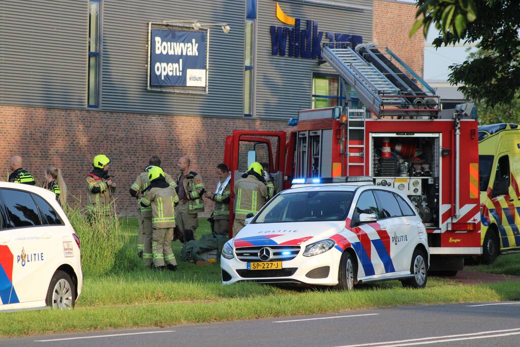 Lichaam van overleden man aangetroffen in water