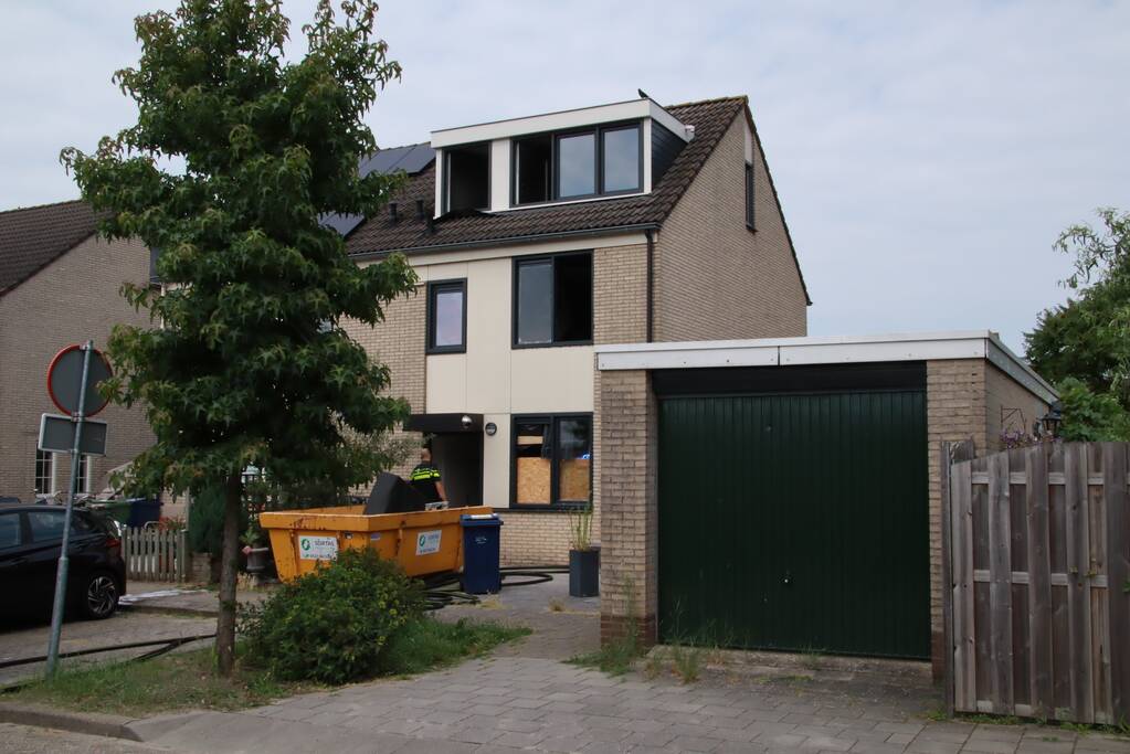 Man aangehouden na brand in woning