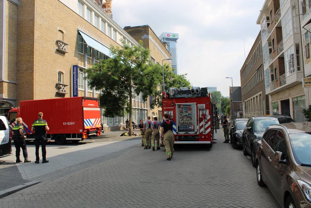 Oogziekenhuis ontruimd na zeer grote brand