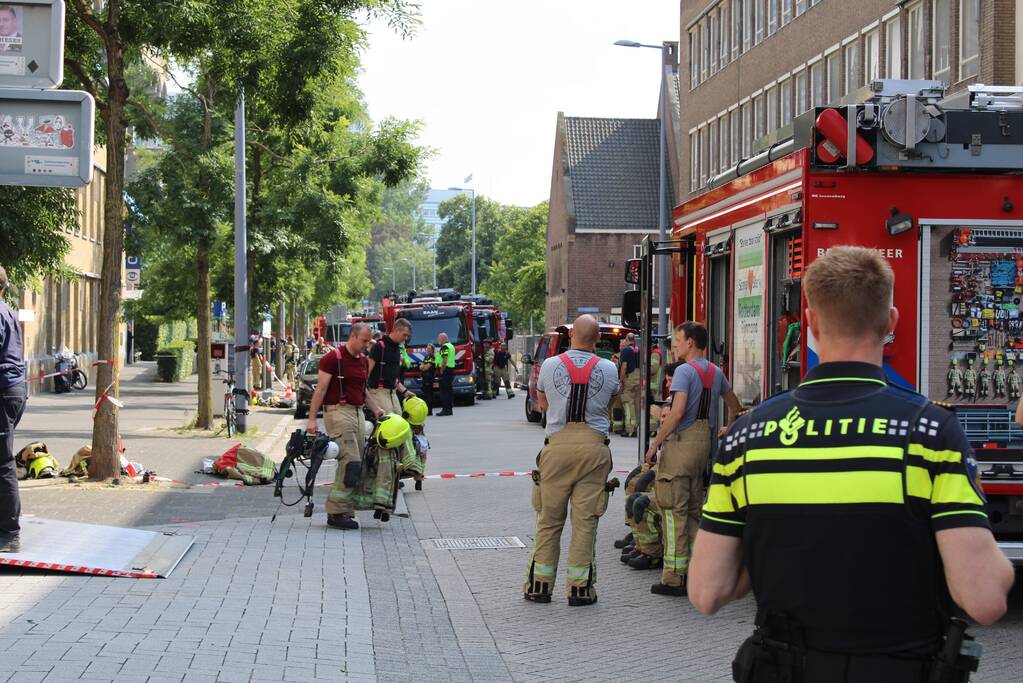 Oogziekenhuis ontruimd na zeer grote brand