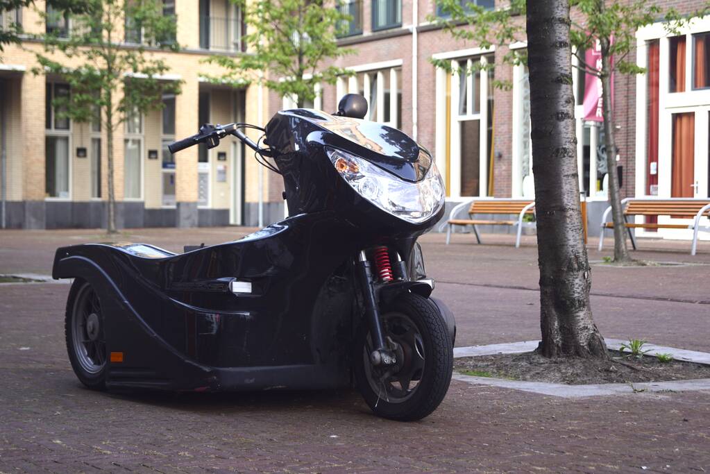 Pendelscooter van rolstoelgebruiker wederom vernield