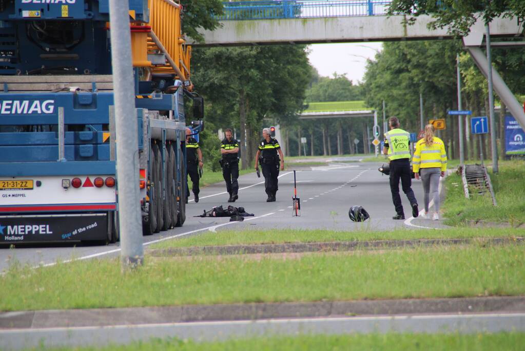 Motorrijder komt om het leven bij verkeersongeval