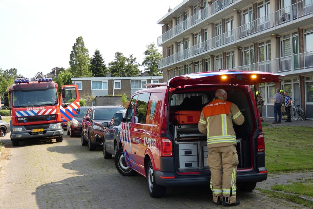 Brandweer doet onderzoek naar gaslucht